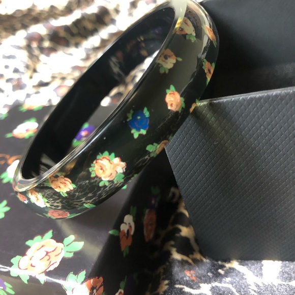 Coach Floral Bracelet - Picture 6 of 13